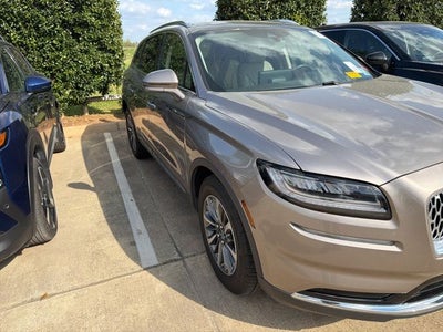 2021 Lincoln Nautilus Reserve