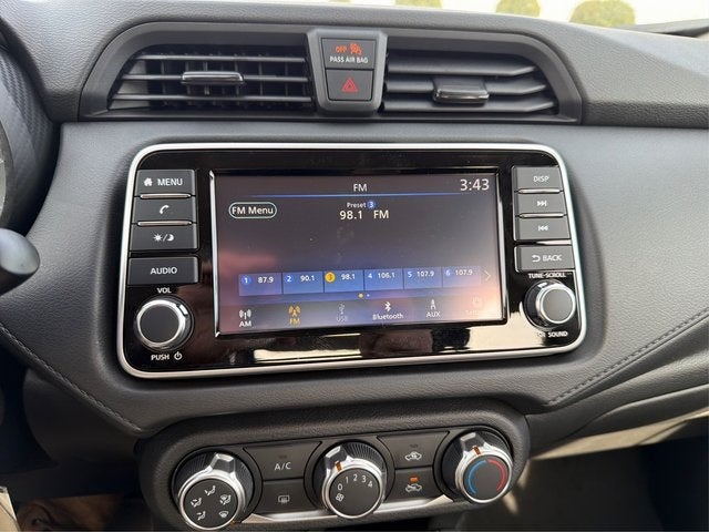 2025 Nissan Versa 1.6 S