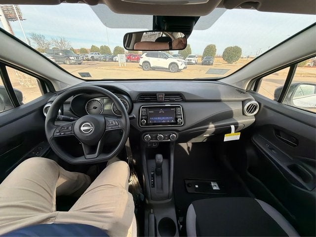 2025 Nissan Versa 1.6 S