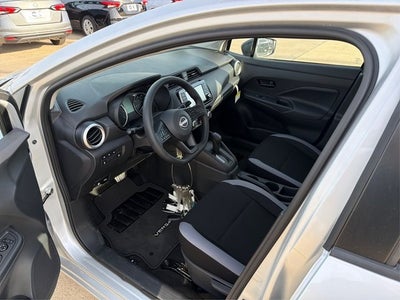 2025 Nissan Versa 1.6 S