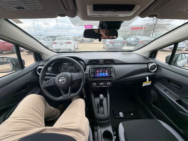 2025 Nissan Versa 1.6 S