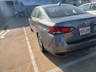 2021 Nissan Versa 1.6 SV