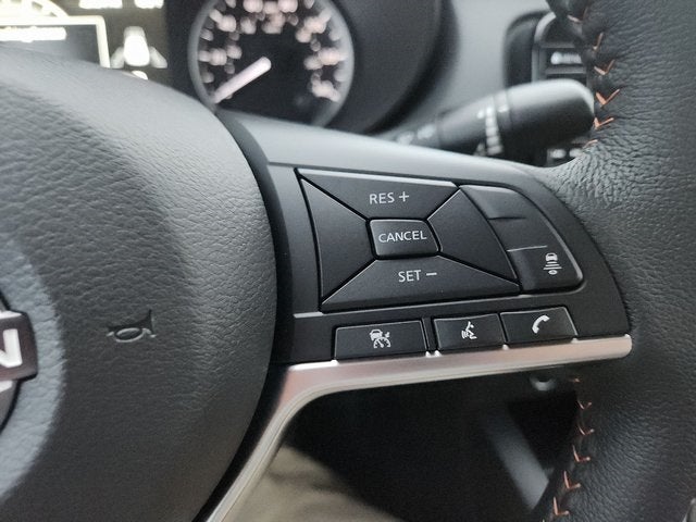 2025 Nissan Versa 1.6 SR