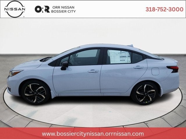 2025 Nissan Versa 1.6 SR