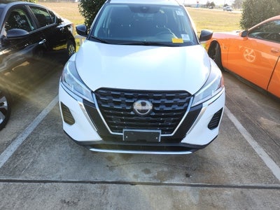 2022 Nissan Kicks S