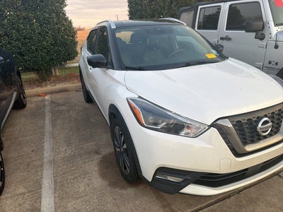 2020 Nissan Kicks SR