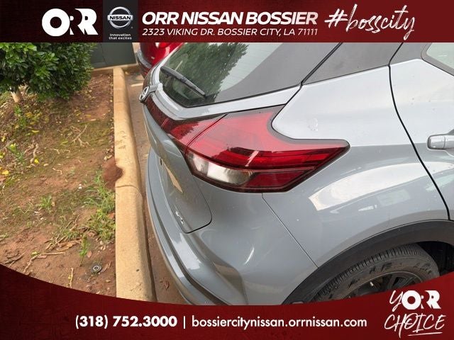2023 Nissan Kicks SR