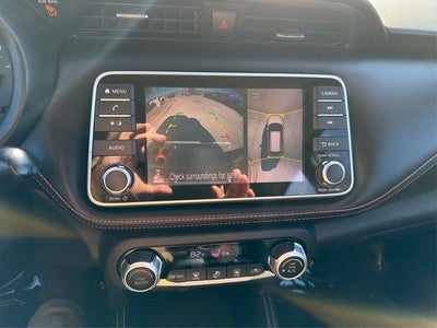 2020 Nissan Kicks SR