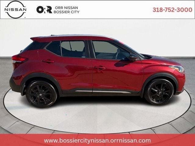 2020 Nissan Kicks SR