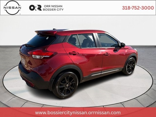 2020 Nissan Kicks SR