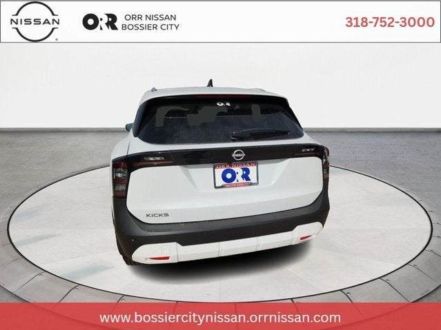 2026 Nissan Kicks SV