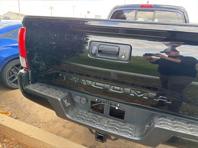 2021 Toyota Tacoma SR V6