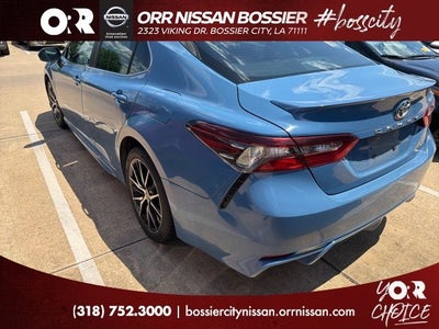 2024 Toyota Camry SE