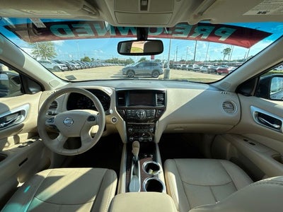 2015 Nissan Pathfinder Platinum