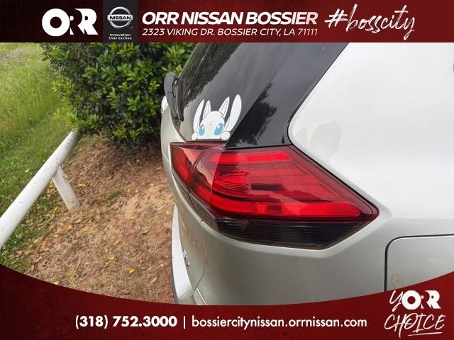 2017 Nissan Rogue SV