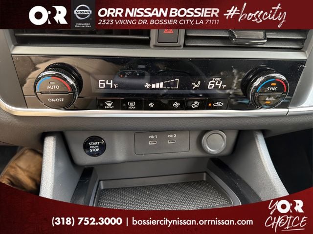 2026 Nissan Rogue SV