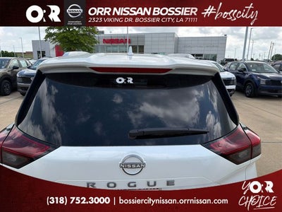 2026 Nissan Rogue SV