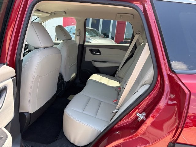 2026 Nissan Rogue SL