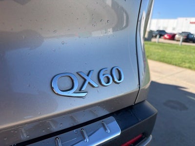 2023 INFINITI QX60 LUXE