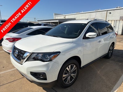 2020 Nissan Pathfinder S