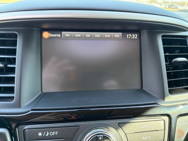 2020 Nissan Pathfinder S