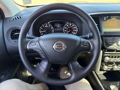 2020 Nissan Pathfinder S