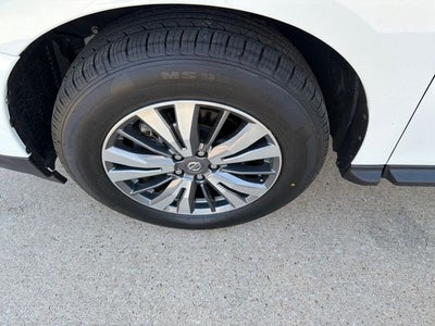 2020 Nissan Pathfinder S