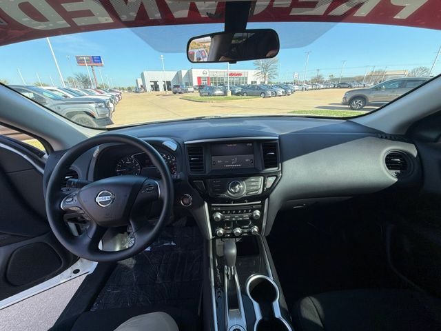 2020 Nissan Pathfinder S