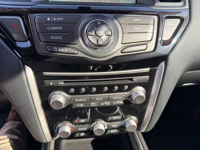 2020 Nissan Pathfinder S