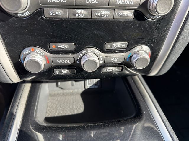 2020 Nissan Pathfinder S