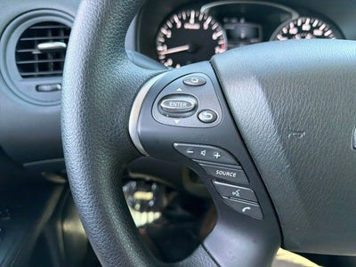 2020 Nissan Pathfinder S