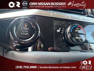 2026 Nissan Pathfinder SV