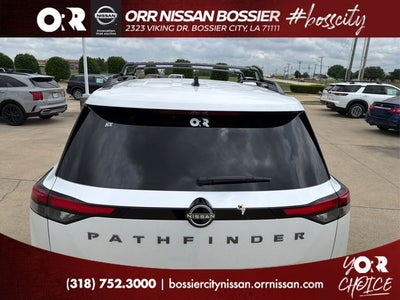2026 Nissan Pathfinder SV
