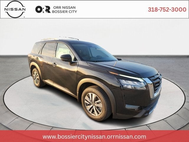 2025 Nissan Pathfinder SL