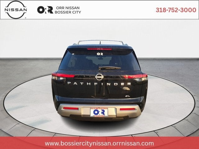 2025 Nissan Pathfinder SL