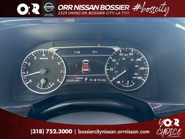 2025 Nissan Pathfinder SL