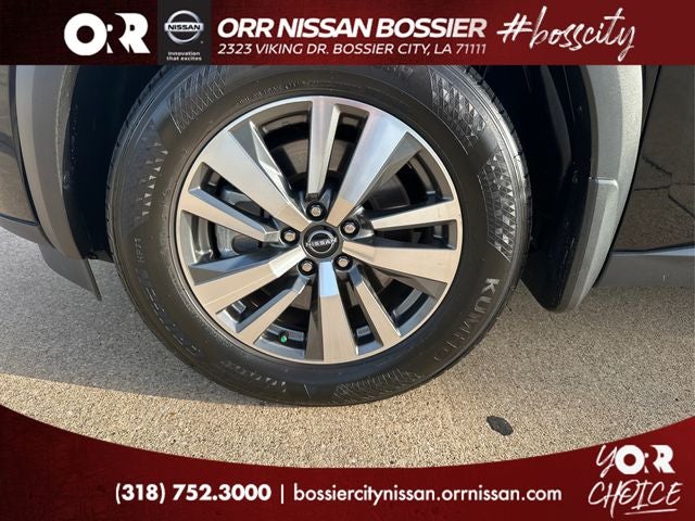 2025 Nissan Pathfinder SL