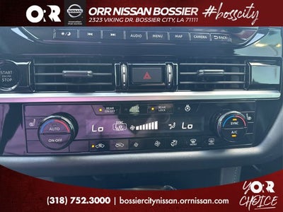 2025 Nissan Pathfinder SL