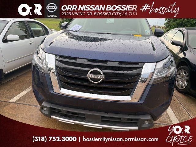 2022 Nissan Pathfinder SL