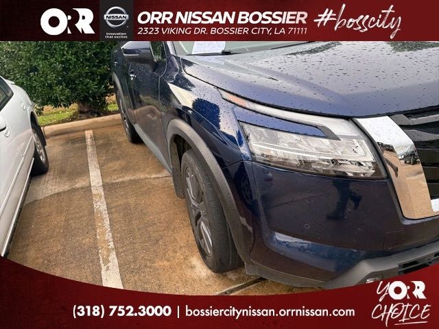 2022 Nissan Pathfinder SL