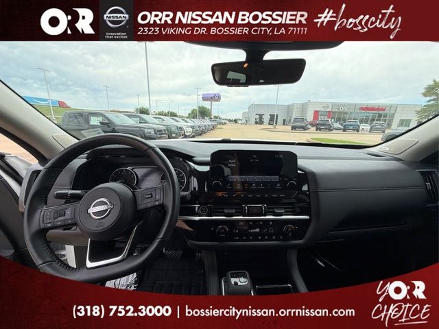 2024 Nissan Pathfinder SL