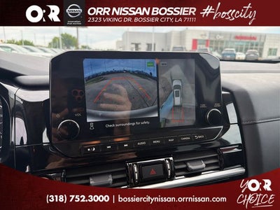 2024 Nissan Pathfinder SL