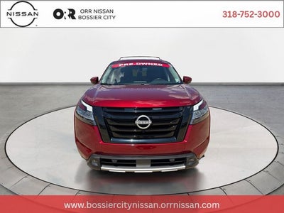 2024 Nissan Pathfinder SL