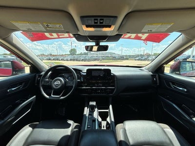 2024 Nissan Pathfinder SL