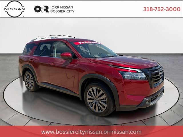 2024 Nissan Pathfinder SL