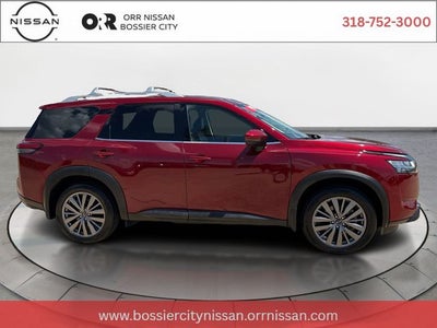 2024 Nissan Pathfinder SL