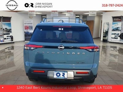 2026 Nissan Pathfinder SL