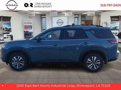 2026 Nissan Pathfinder SL