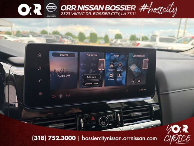 2026 Nissan Pathfinder SL