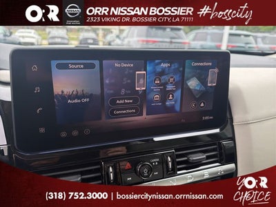 2026 Nissan Pathfinder SL